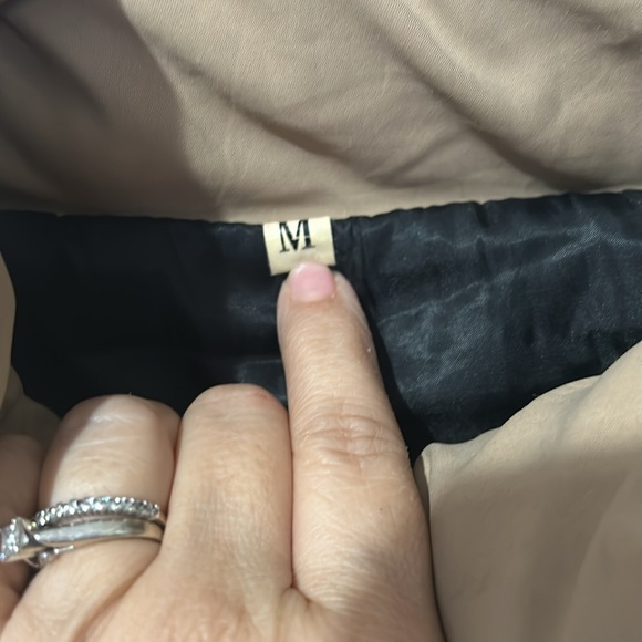 Jacket - Picture 2 of 8